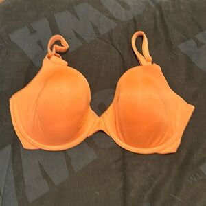 Victoria’s Secret uplift semi demi bra 36D